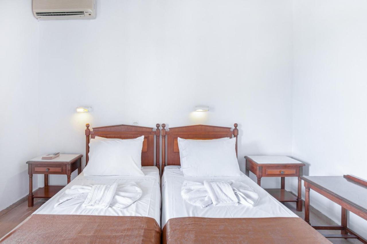 Lord Complex Agios Georgios (Corfu)