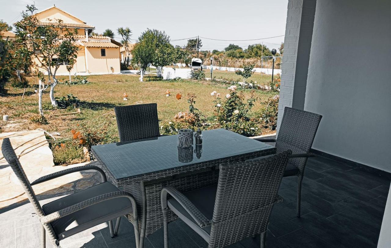 Hotel de apartamente Lord Complex Agios Georgios (Corfu)