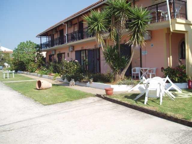 Hotel de apartamente Lord Complex Agios Georgios (Corfu)